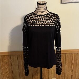 Black Crochet Like stretch Long Sleeve Top by Venus Plus Sz 1X worn once